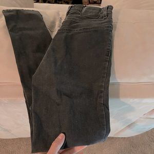 Levi’s Mile High Super Skinny